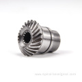 Spiral bevel gears for heavy industrial robot joints